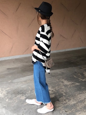 「ハットコーデ」｜「アイテム（デニムパンツ）」を使った、ayaさん（レディース・161cm）の春コーディネート