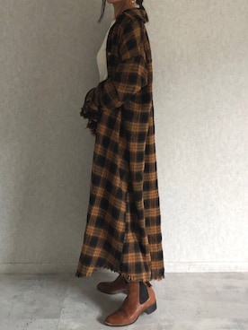 「イエロー」｜「アイテム（ブーツ）」を使った、ayaさん（レディース・161cm）の秋コーディネート