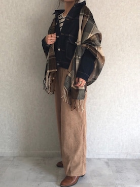 「アイテム（Tシャツ/カットソー、その他）」を使った、ayaさん（レディース・161cm）の秋コーディネート