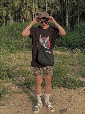 「アイテム（カーゴパンツ、イエロー系）」を使った、林宗穎さん（メンズ・179cm）の春コーディネート