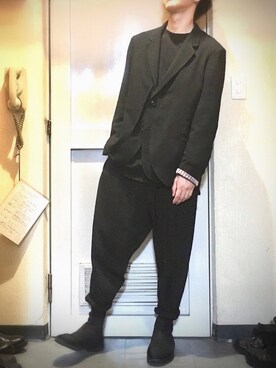「Yohji Yamamoto POUR HOMME（ヨウジヤマモトプールオム）のアイテム（テーラードジャケット、ブラック系）」を使った、Sさん（メンズ・180cm）の春コーディネート