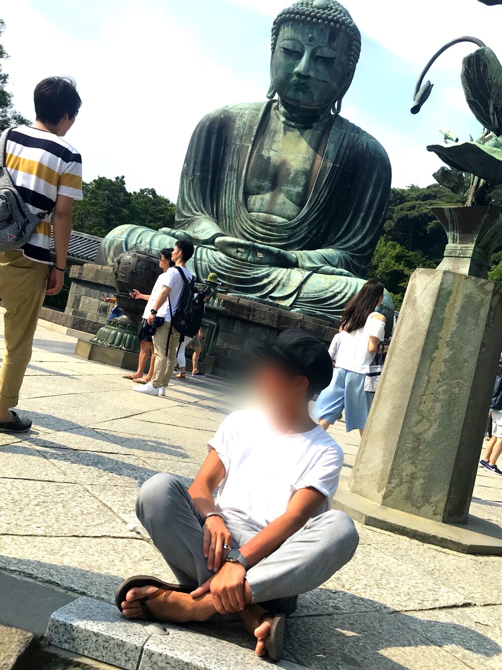 「メンズキャスケットコーデ」｜「CA4LAのアイテム（キャスケット、ブラック系）」を使った、まりもとさん（メンズ・180cm）の夏コーディネートの1枚目の写真