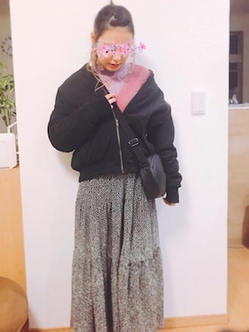 「GRL（グレイル）のアイテム（MA-1）」を使った、ノエルさん（レディース・165cm）の冬コーディネート