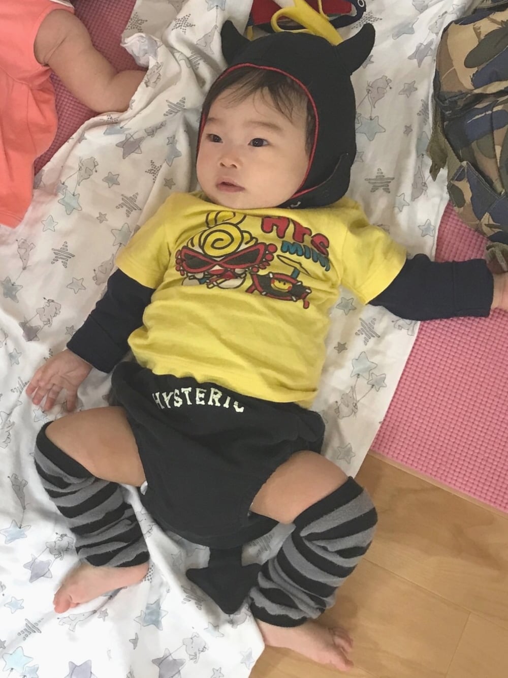 HYSTERIC MINIのレッグウォーマーを使った人気ファッション