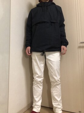 「H&M DIVIDED（エイチアンドエム　ディヴァイデッド）のアイテム（ナイロンジャケット）」を使った、アクセルさん（メンズ・178cm）の冬コーディネート