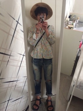 「CABANE de ZUCCa（カバンドズッカ）のアイテム（サンダル）」を使った、藤枝蘭丸さん（メンズ・175cm）の春コーディネート