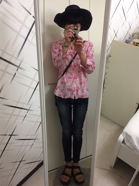 「Rodeo Crowns（ロデオクラウンズ）のアイテム（パンツ）」を使った、藤枝蘭丸さん（メンズ・175cm）の春コーディネート