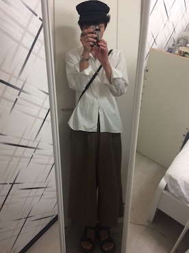 「CABANE de ZUCCa（カバンドズッカ）のアイテム（サンダル）」を使った、藤枝蘭丸さん（メンズ・175cm）の春コーディネート