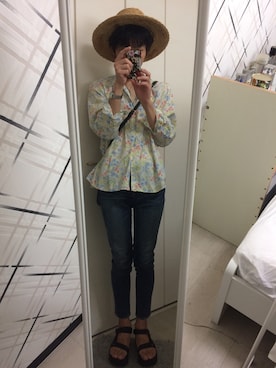 「Teva（テバ）のTeva / プラットフォーム ユニバーサル（サンダル）」を使った、藤枝蘭丸さん（メンズ・175cm）の夏コーディネート