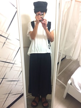 「CABANE de ZUCCa（カバンドズッカ）のアイテム（サンダル）」を使った、藤枝蘭丸さん（メンズ・175cm）の秋コーディネート