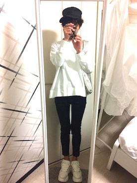 「ワークキャップ」｜「アイテム（スウェット）」を使った、藤枝蘭丸さん（メンズ・175cm）の春コーディネート