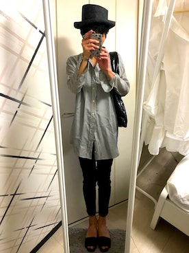 「AZUL by moussy（アズールバイマウジー）のアイテム（サンダル）」を使った、藤枝蘭丸さん（メンズ・175cm）の夏コーディネート