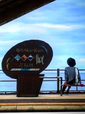 「Teva（テバ）のTeva / プラットフォーム ユニバーサル（サンダル）」を使った、藤枝蘭丸さん（メンズ・175cm）の夏コーディネート