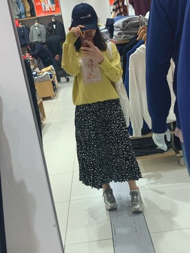 「HOGAN（ホーガン）のアイテム」を使った、michelledaidai さん（レディース・159cm）の冬コーディネート