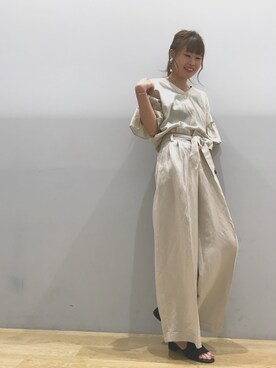 「YECCA VECCA（イェッカヴェッカ）のアイテム（パンツ）」を使った、risa    kamizonoさん（レディース・162cm）の春コーディネート