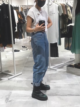 「アイテム（ブレスレット）」を使った、千尋さん（レディース・165cm・20代）の夏コーディネート