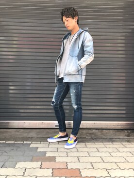 「surt（サート）のアイテム（トップス）」を使った、輝さん（メンズ・173cm）の春コーディネート
