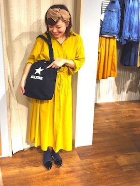 「earth music&ecology（アースミュージックアンドエコロジー）のアイテム（ヘアバンド）」を使った、菜緒さん（レディース・154cm）の秋コーディネート
