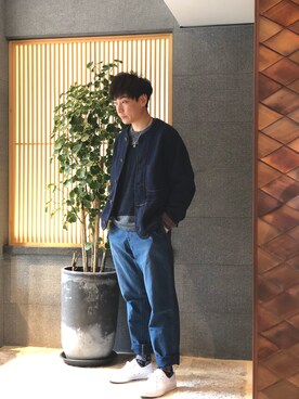「45R（フォーティファイブアール）のアイテム（ノーカラージャケット）」を使った、Kenny Chowさん（メンズ・173cm）の春コーディネート