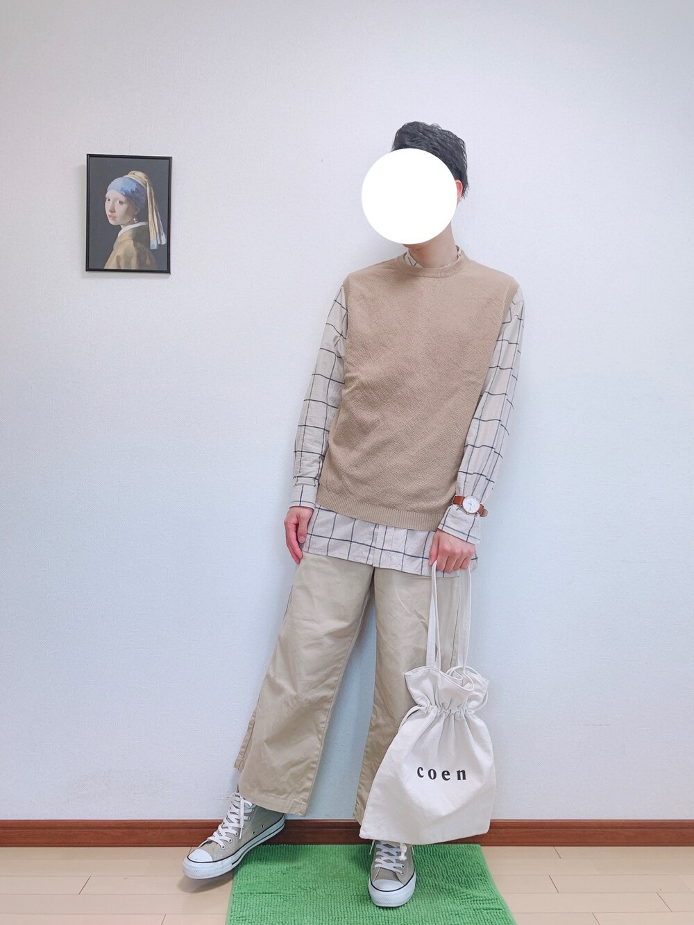 「coen、JINS、TIMEX、converse、無印良品、ニットベスト、ブラウン、ベージュ、チェック、ハイカットスニーカー」｜「JINSの【JINS CLASSIC -Metal-】メタル（メガネ、ゴールド系）」を使った、WINさん（メンズ・172cm）の春コーディネートの1枚目の写真