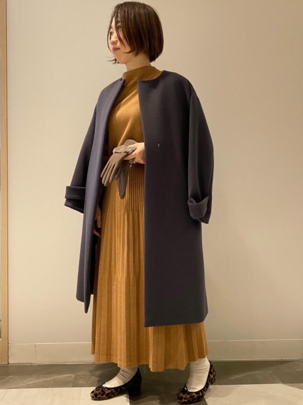 「ワンピース、ニットワンピース、くすみカラー、under155、一押しのアウタースタイル」｜「green label relaxingの◆CFC ラウンド バレエシューズ(1.5cmヒール)（バレエシューズ、その他）」を使った、kiryu_tさん（レディース・153cm）の秋コーディネートの1枚目の写真