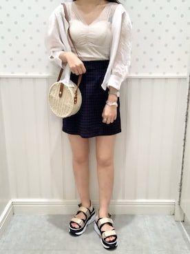 アミリさんのコーディネート