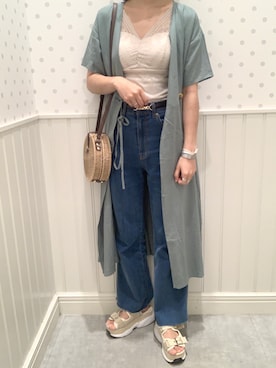 アミリさんのコーディネート