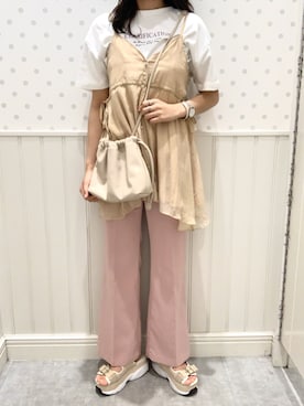 アミリさんのコーディネート