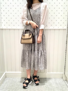 アミリさんのコーディネート