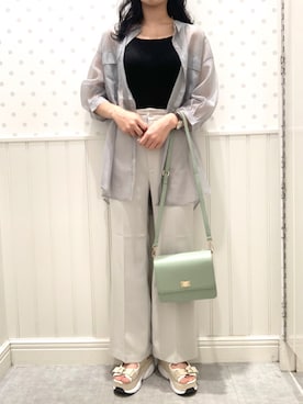 アミリさんのコーディネート