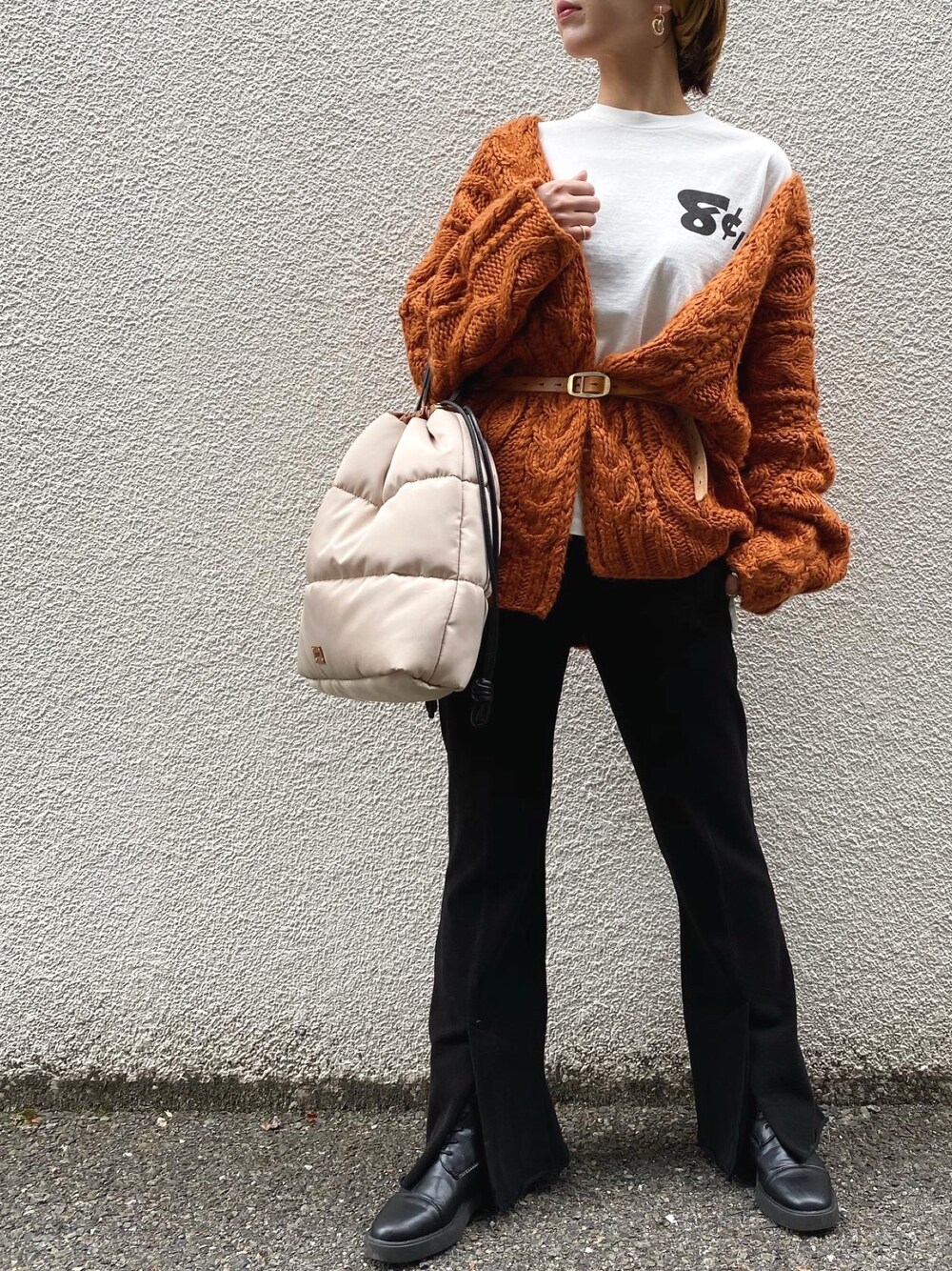 「オレンジ」｜「@gingham_seishinashiyasannomiyaのアイテム（トップス、オレンジ系）」を使った、Ginghamさん（レディース・162cm）の秋コーディネートの1枚目の写真