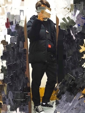 「大学生コーデ」｜「アイテム（ダウンジャケット/コート）」を使った、taiseiさん（メンズ・165cm）の冬コーディネート