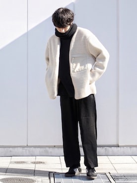 「UNIVERSAL PRODUCTS（ユニバーサルプロダクツ）のアイテム（スラックス）」を使った、_ryo_さん（メンズ・180cm）の冬コーディネート