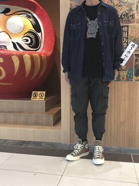 「fragment design（フラグメントデザイン）のアイテム（Tシャツ/カットソー）」を使った、sevenさん（メンズ・177cm）の春コーディネート