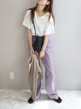 「CLEA（クレア）のアイテム（スラックス）」を使った、yu.さん（レディース・165cm）の秋コーディネート