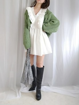 「シャツワンピ」｜「アイテム（チュニック）」を使った、yu.さん（レディース・165cm）の春コーディネート
