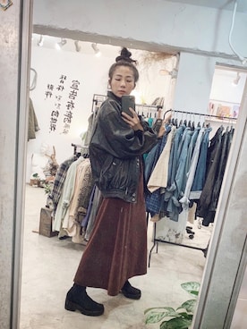 「VINTAGE（ヴィンテージ）のアイテム（ムートンコート）」を使った、Amanさん（レディース・164cm）の秋コーディネート