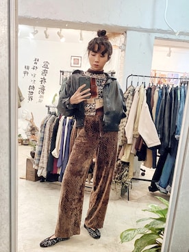 「VINTAGE（ヴィンテージ）のアイテム（ムートンコート）」を使った、Amanさん（レディース・164cm）の冬コーディネート