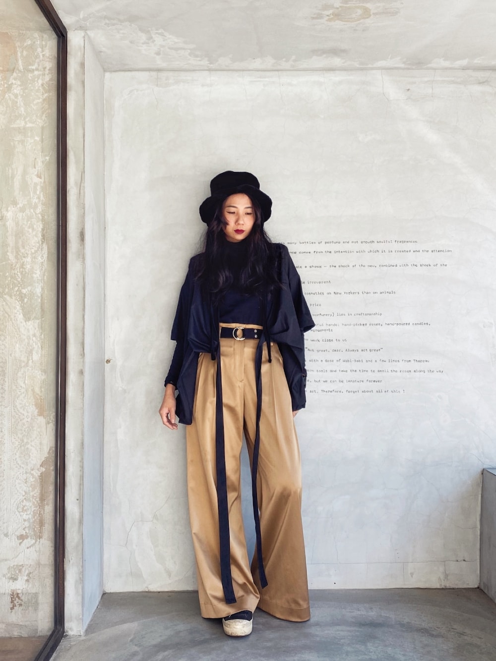 「ootd、Design」｜「Amanのアイテム（帽子、ブラック系）」を使った、Amanさん（レディース・164cm）の冬コーディネートの1枚目の写真