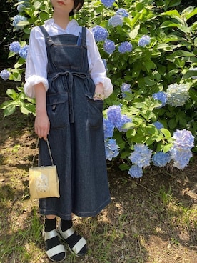 「ビーズバッグ」｜「アイテム（ジャンパースカート）」を使った、108pitaさん（レディース・163cm）の秋コーディネート