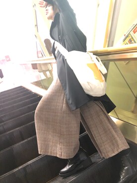 「INGNI（イング）のアイテム（オールインワン・サロペット）」を使った、おすしさん（レディース・168cm）の春コーディネート