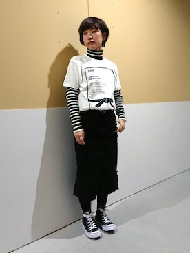 「Design Tshirts Store graniph（デザイン　ティーシャツ　ストア　グラニフ）のアイテム（トップス）」を使った、Siさん（レディース・155cm）の春コーディネート
