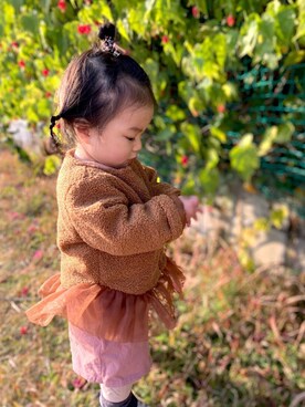 「アイテム（ノーカラージャケット、イエロー系）」を使った、myさん（キッズ・80cm）の冬コーディネート