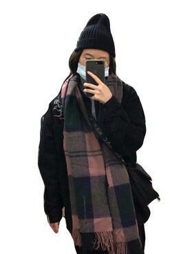 「ZARA（ザラ）のアイテム（デニムジャケット、ブラック系）」を使った、kiki彤さん（レディース・170cm）の冬コーディネート