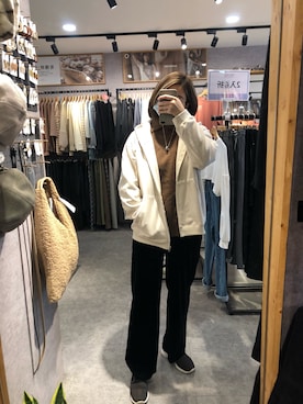「MO-BOのアイテム（ジャケット/アウター、ベージュ系）」を使った、kiki彤さん（レディース・170cm）の冬コーディネート