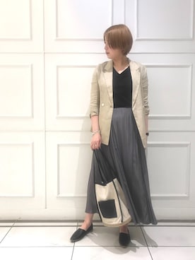 「マキシスカート」｜「アイテム（スリッポン）」を使った、maeさん（レディース・165cm）の春コーディネート