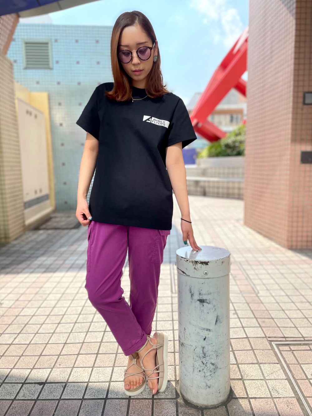 C5332 艶T×パープルパンツコーデ スウェットパンツ（パープル系）を使った「パステルカラー」の