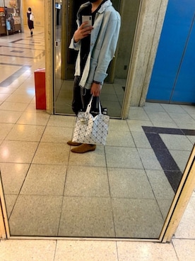 「Saint Laurent（サンローラン）のアイテム（パンツ）」を使った、あキひろさん（メンズ・174cm）の秋コーディネート