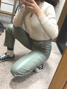 「CONVERSE（コンバース）のCONVERSE コンバース オール スター オックス / ALL STAR OX(BLACK) 32160321（スニーカー）」を使った、ringo🍎さん（レディース・155cm・20代）の冬コーディネート