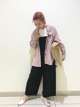 「DISCOAT（ディスコート）のアイテム（サロペット/オーバーオール）」を使った、erina♡さん（レディース・155cm）の秋コーディネート